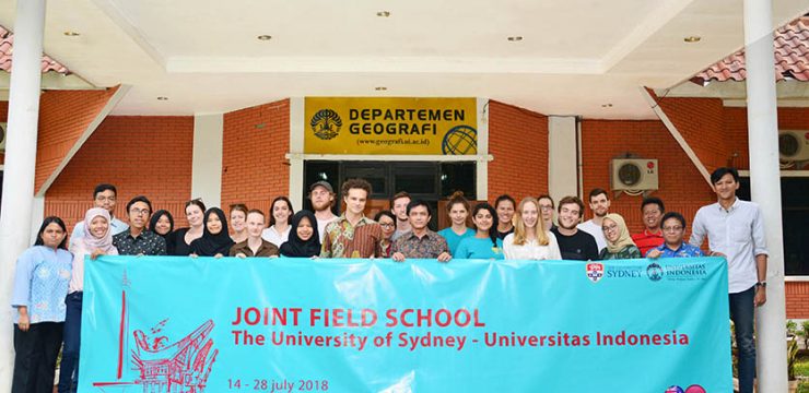 Geografi FMIPA UI bersama School of Geoscience The University of Sydney Australia Gelar Joint Field School