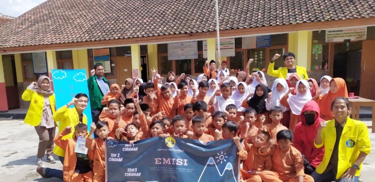 Mahasiswa FMIPA UI Gelar Kegiatan Edukasi Kebencanaan Kreatif dan Aktif untuk Siswa SD di Sukabumi