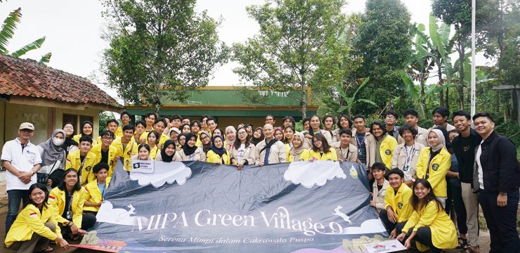 FMIPA UI Dukung Warga Desa Cibedug Wujudkan Lingkungan Sehat dan Budaya Literasi Melalui MIPA Green Village 9